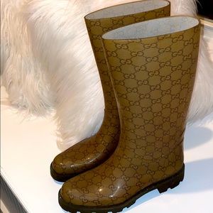 Authentic, like-new Gucci rain boots